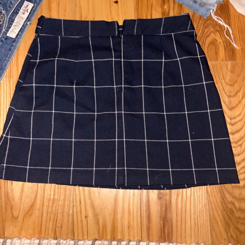Forever 21 Skirt - Picture 2 of 9